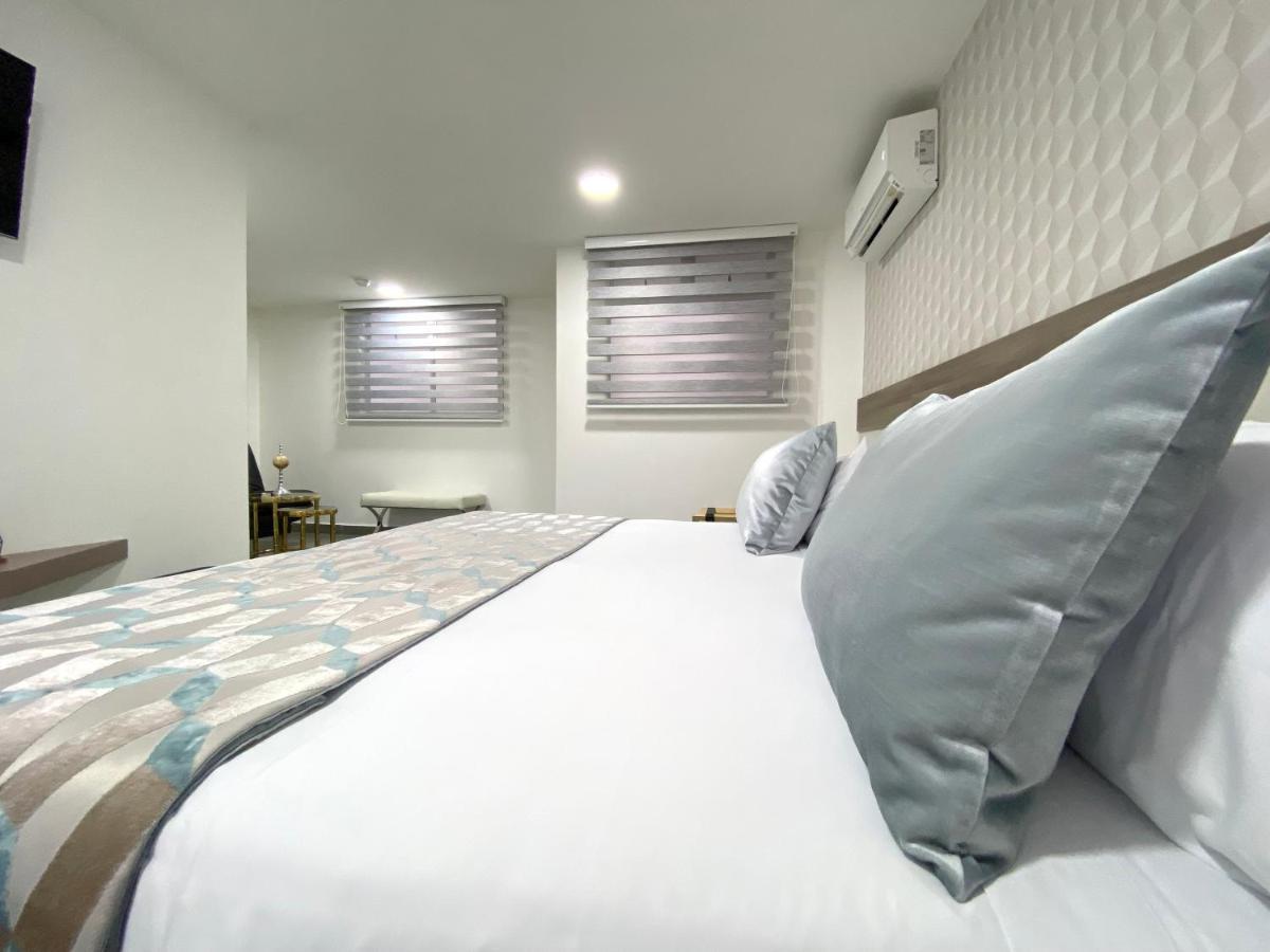 Seven 4* Medellin